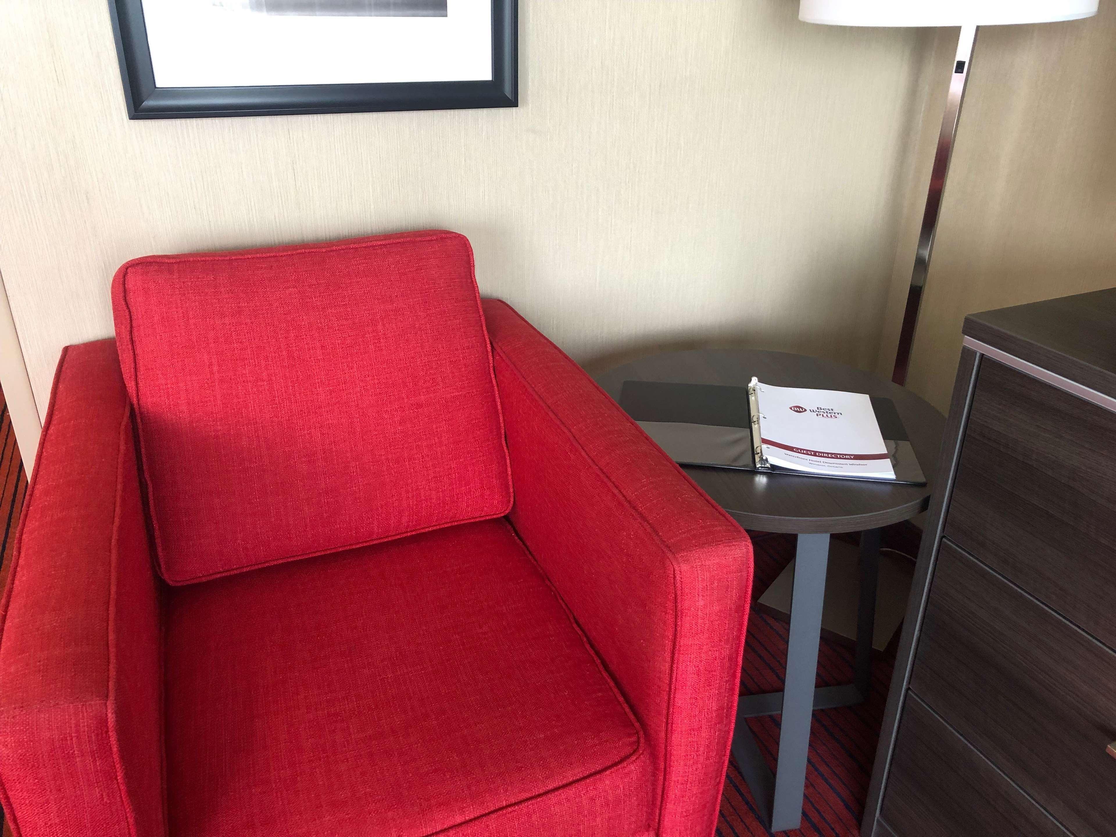 Best Western Plus Waterfront Hotel Γουίντσορ Εξωτερικό φωτογραφία